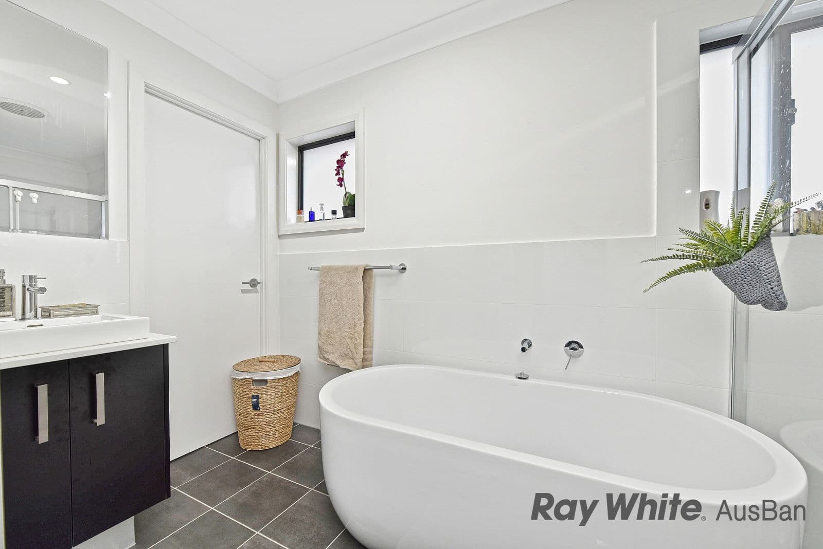 16 Holliday Avenue, Edmondson Park NSW 2174, Edmondson Park - Thumbnail 6