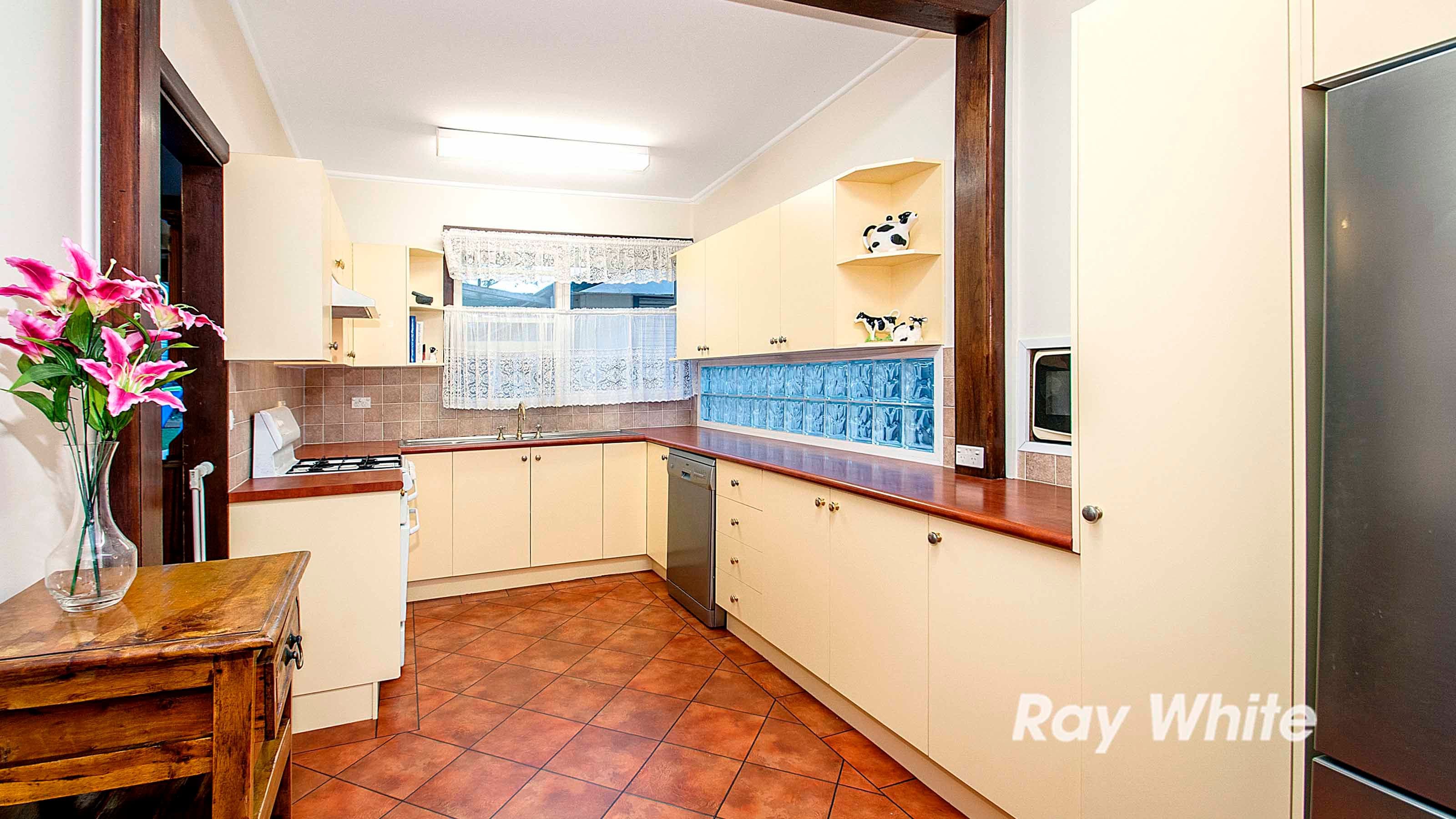 7 Cranney Place, Lalor Park - Thumbnail 3