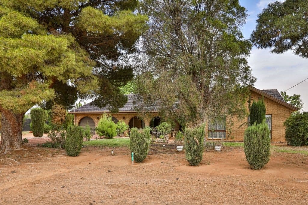 331 Karadoc Avenue, Nichols Point VIC 3501, Nichols Point - Thumbnail 2