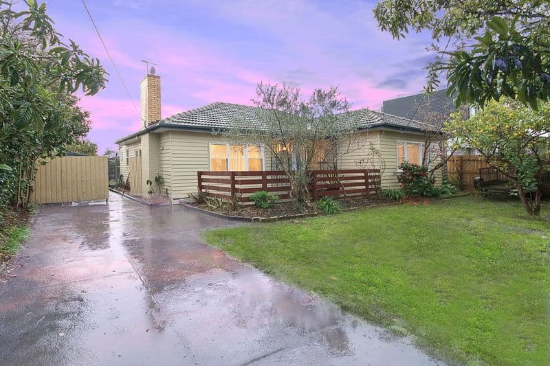 52 Valley Street, OAKLEIGH SOUTH VIC 3167, Oakleigh South - Image 1
