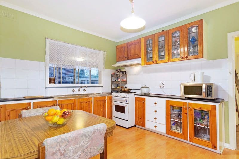 52 Valley Street, OAKLEIGH SOUTH VIC 3167, Oakleigh South - Thumbnail 4