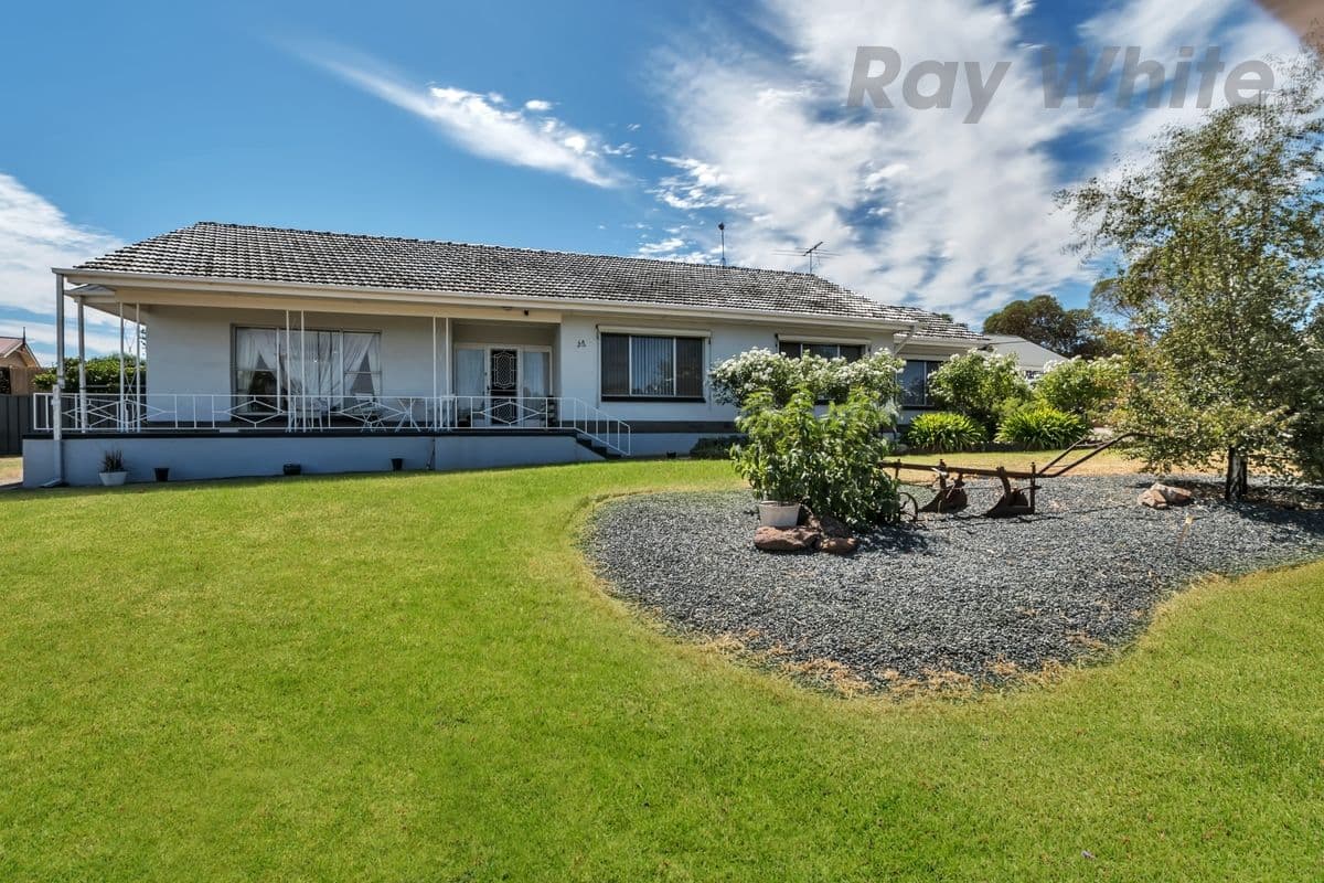 68 Paxton Street, Willaston SA 5118, Willaston - Image 1