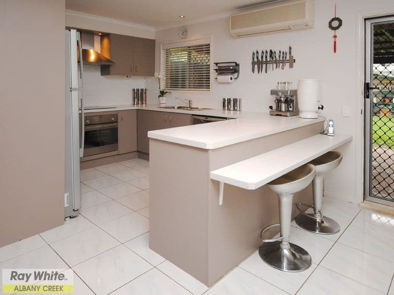 6 Oscar Crescent, ALBANY CREEK QLD 4035, Albany Creek - Thumbnail 4