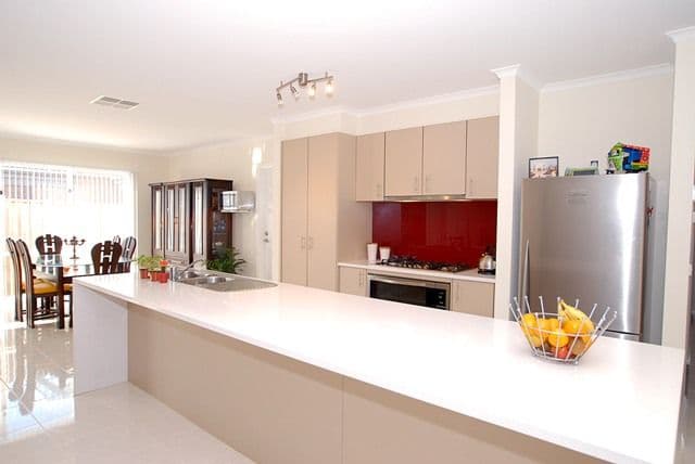 34 Azure Drive, TARNEIT VIC 3029, Tarneit - Thumbnail 2