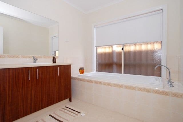 34 Azure Drive, TARNEIT VIC 3029, Tarneit - Thumbnail 7