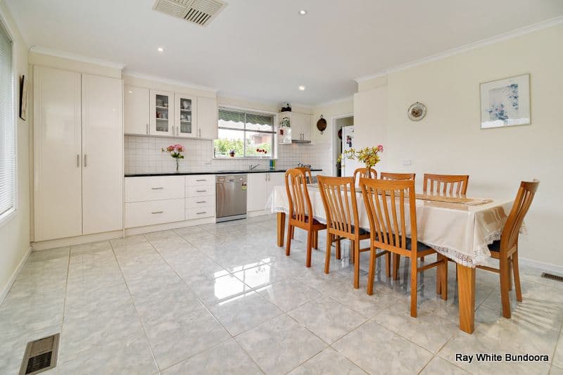 42 Lauder Drive, BUNDOORA VIC 3083, Bundoora - Thumbnail 3