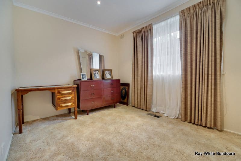 42 Lauder Drive, BUNDOORA VIC 3083, Bundoora - Thumbnail 8