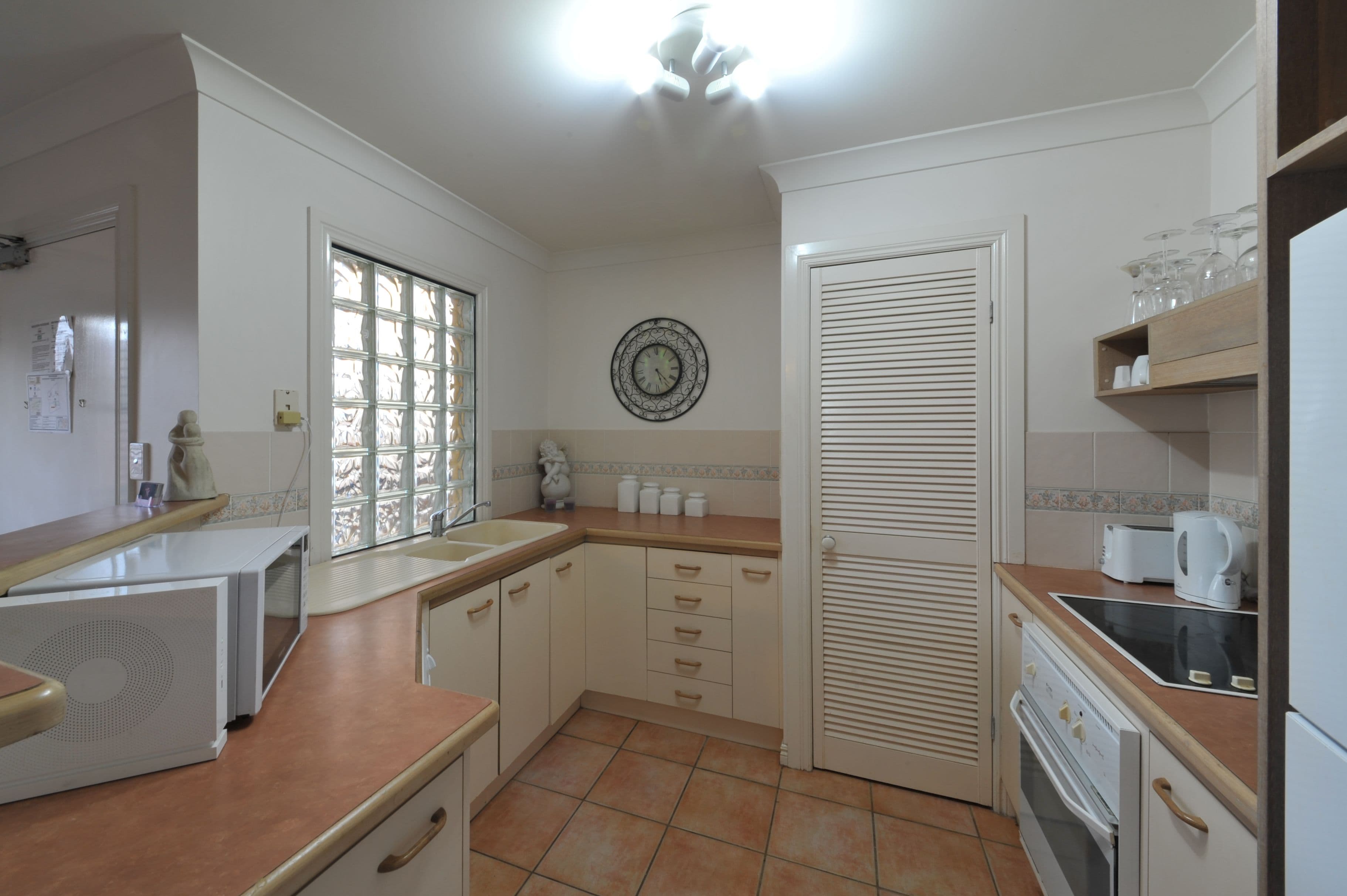 12 Golden Orchid Drive, Airlie Beach QLD 4802, Airlie Beach - Thumbnail 2