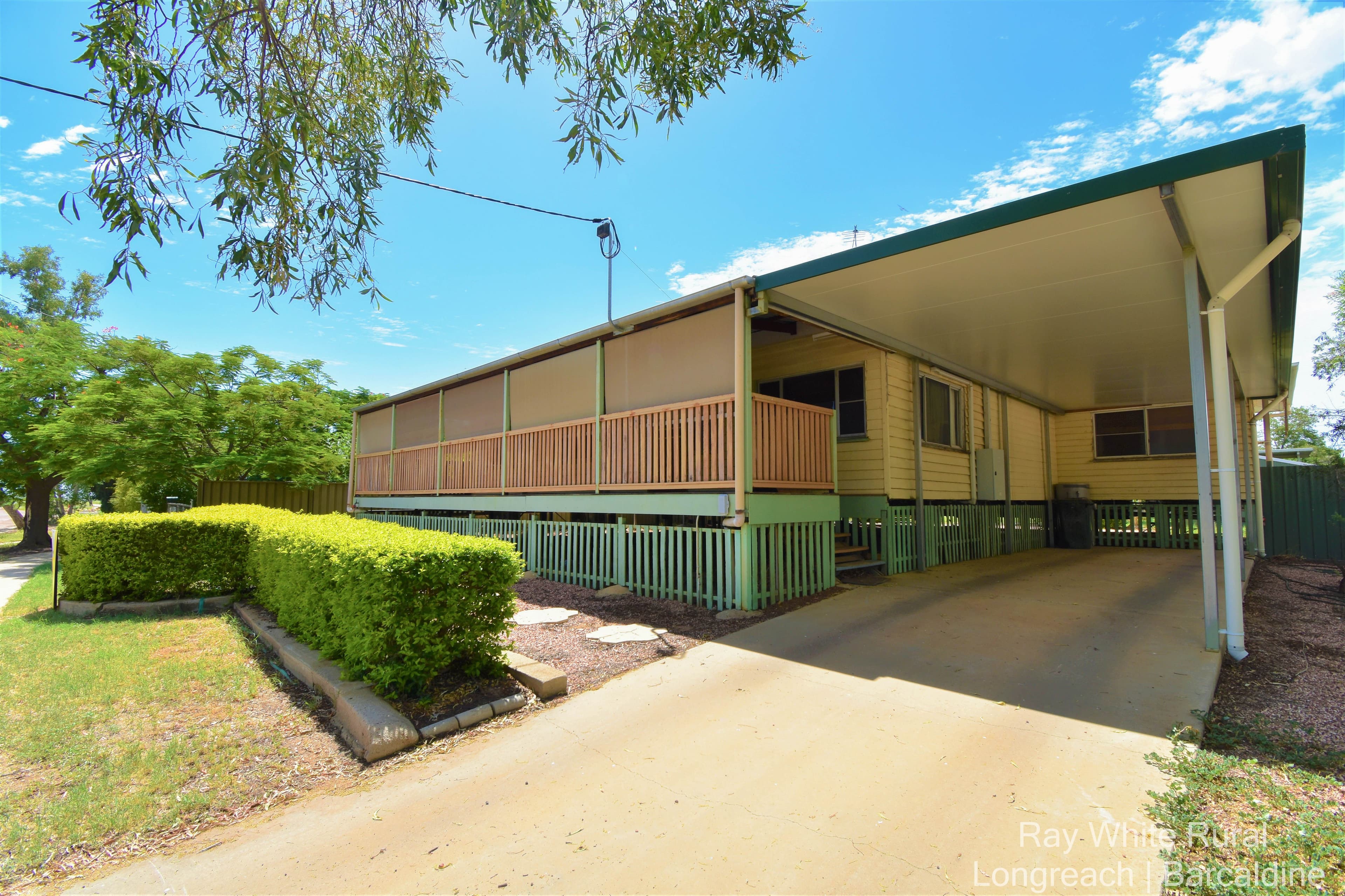 28 Eagle Street, Longreach QLD 4730, Longreach - Image 1