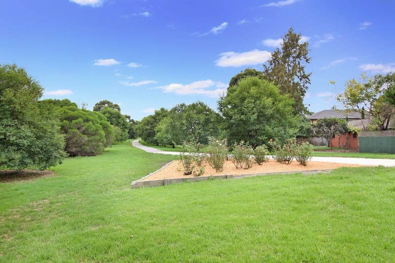 17 Heany Street, MOUNT WAVERLEY VIC 3149, Mount Waverley - Thumbnail 8
