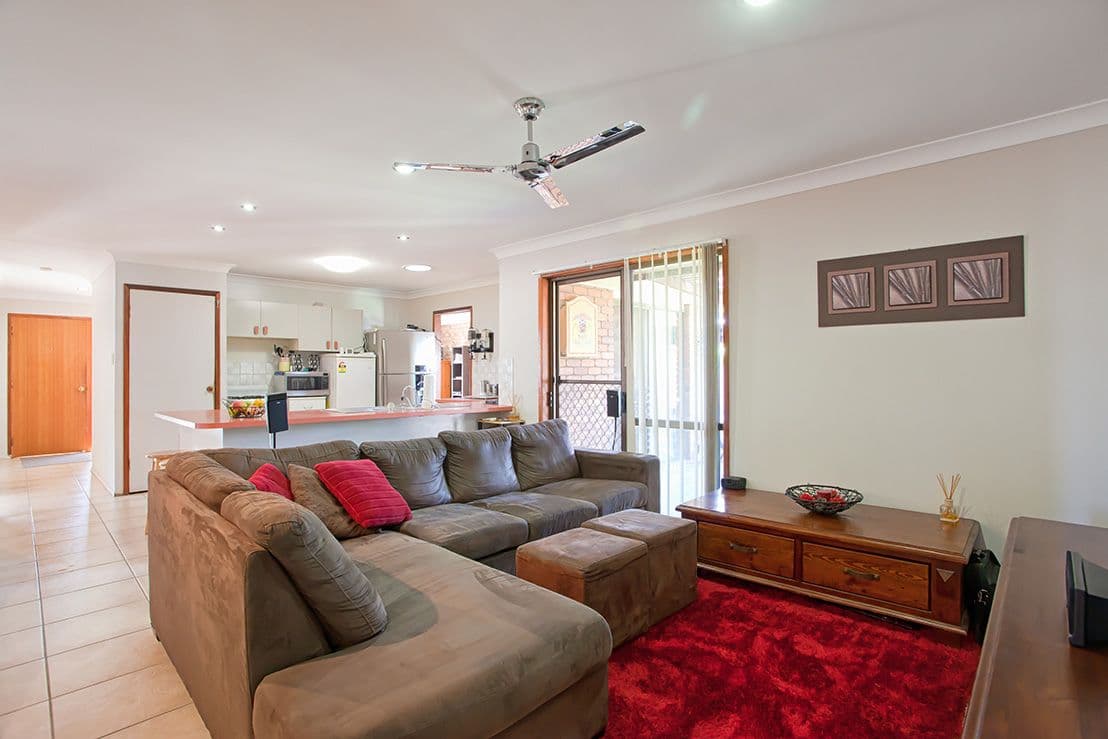44 Traminer Drive, Wilsonton Heights QLD 4350, Wilsonton Heights - Thumbnail 2