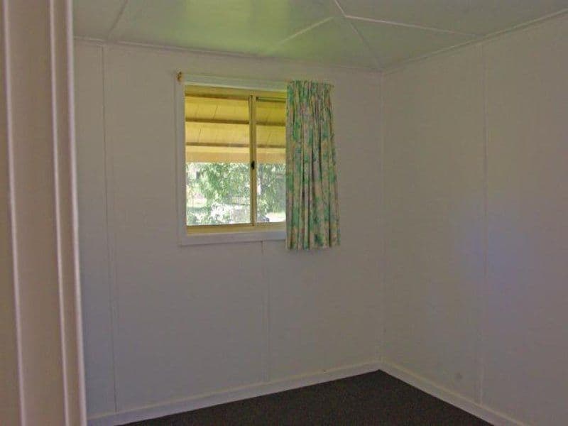 65 Raglan Street, WINGEN NSW 2337, Wingen - Thumbnail 5