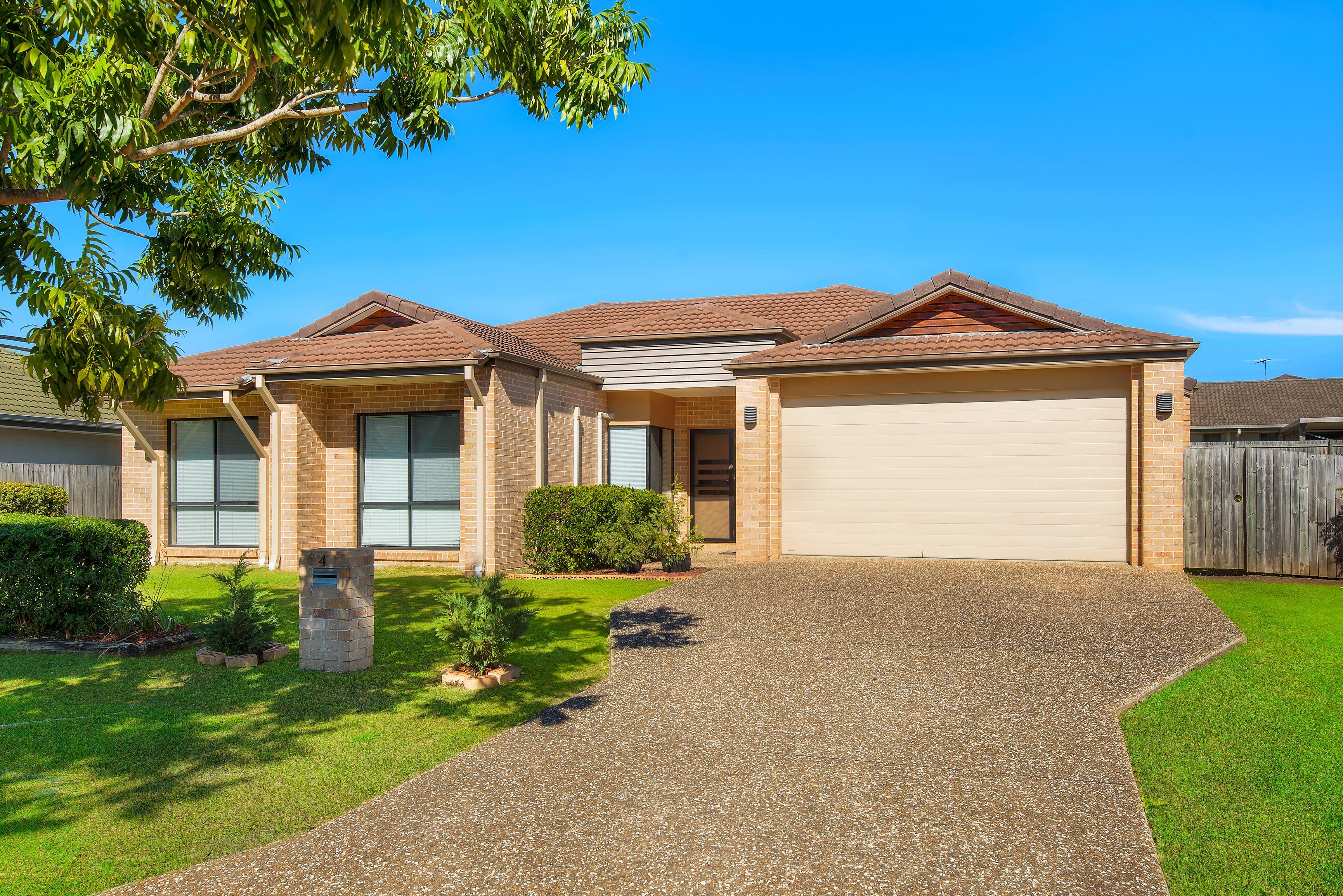 4 Brace Close, Bray Park QLD 4500, Bray Park - Thumbnail 2