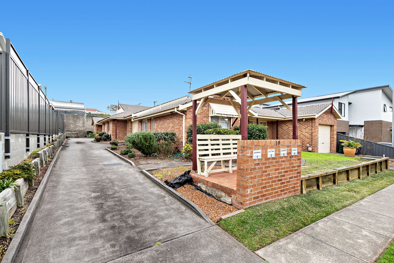 19 Cromwell Street, New Lambton NSW 2305, New Lambton - Thumbnail 2