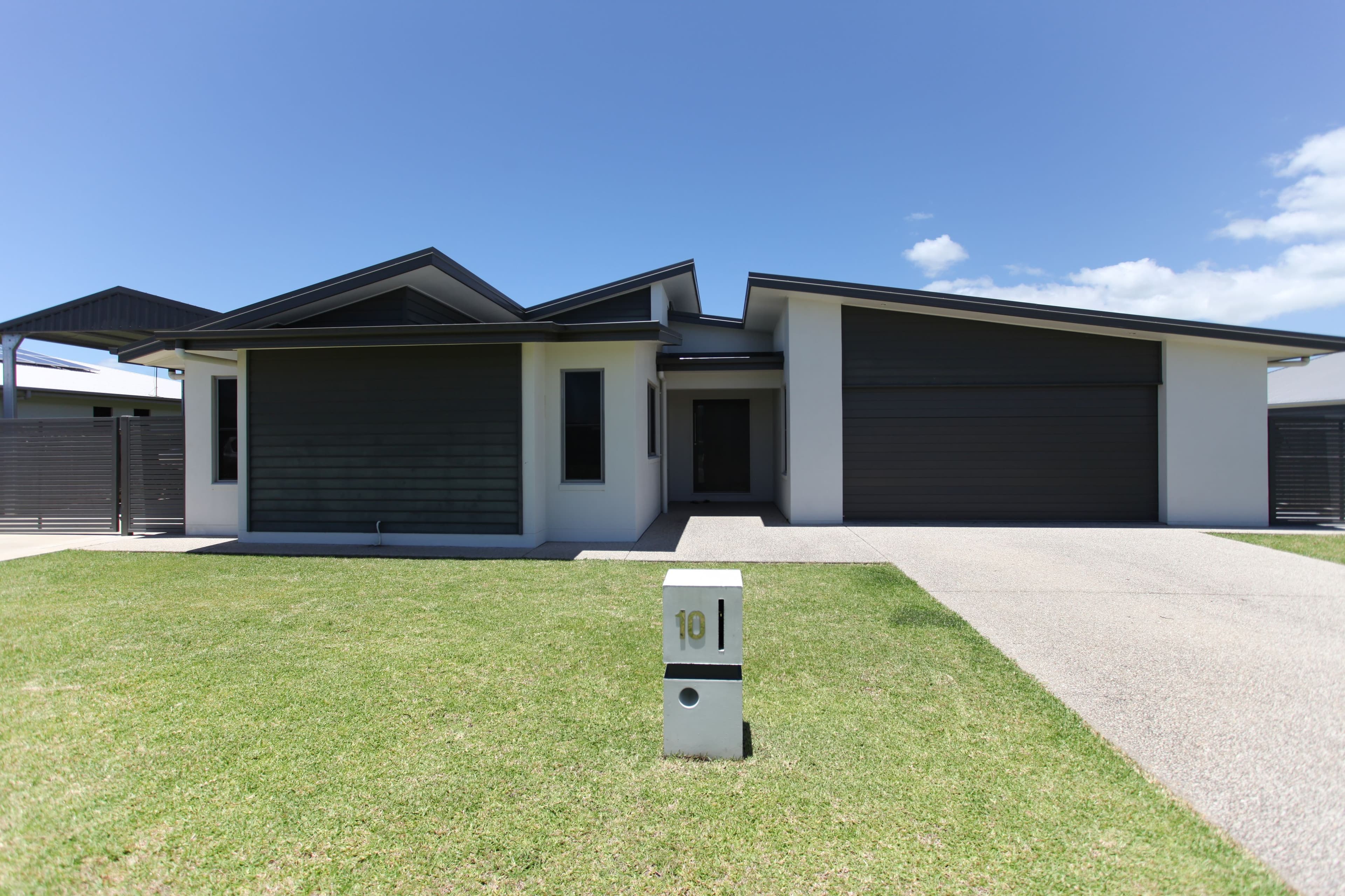 10 Drury St (Ooralea Waters), Bakers Creek QLD 4740, Bakers Creek - Thumbnail 2