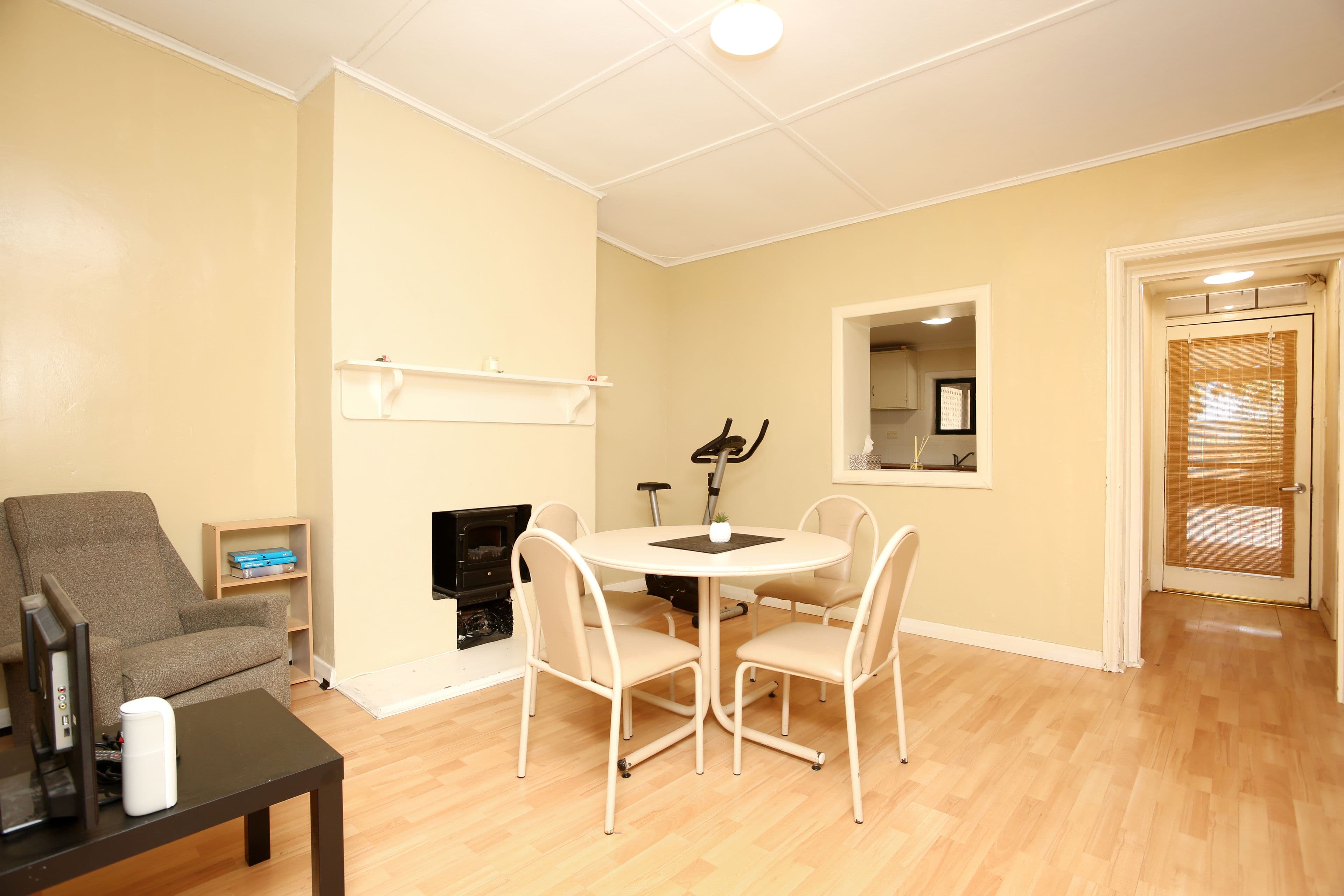9 Humphrey Street, Balaklava SA 5461, Balaklava - Thumbnail 4