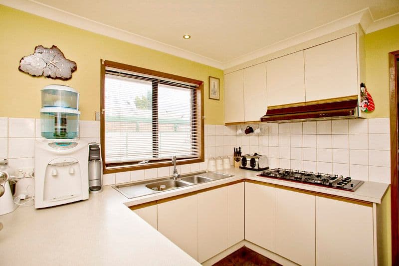 64 Fairbairn Drive, CORIO VIC 3214, Corio - Thumbnail 5