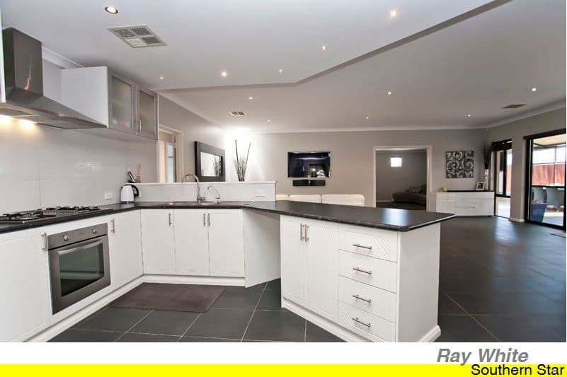 5 Nornalup Close, Aubin Grove WA 6164, Aubin Grove - Thumbnail 4