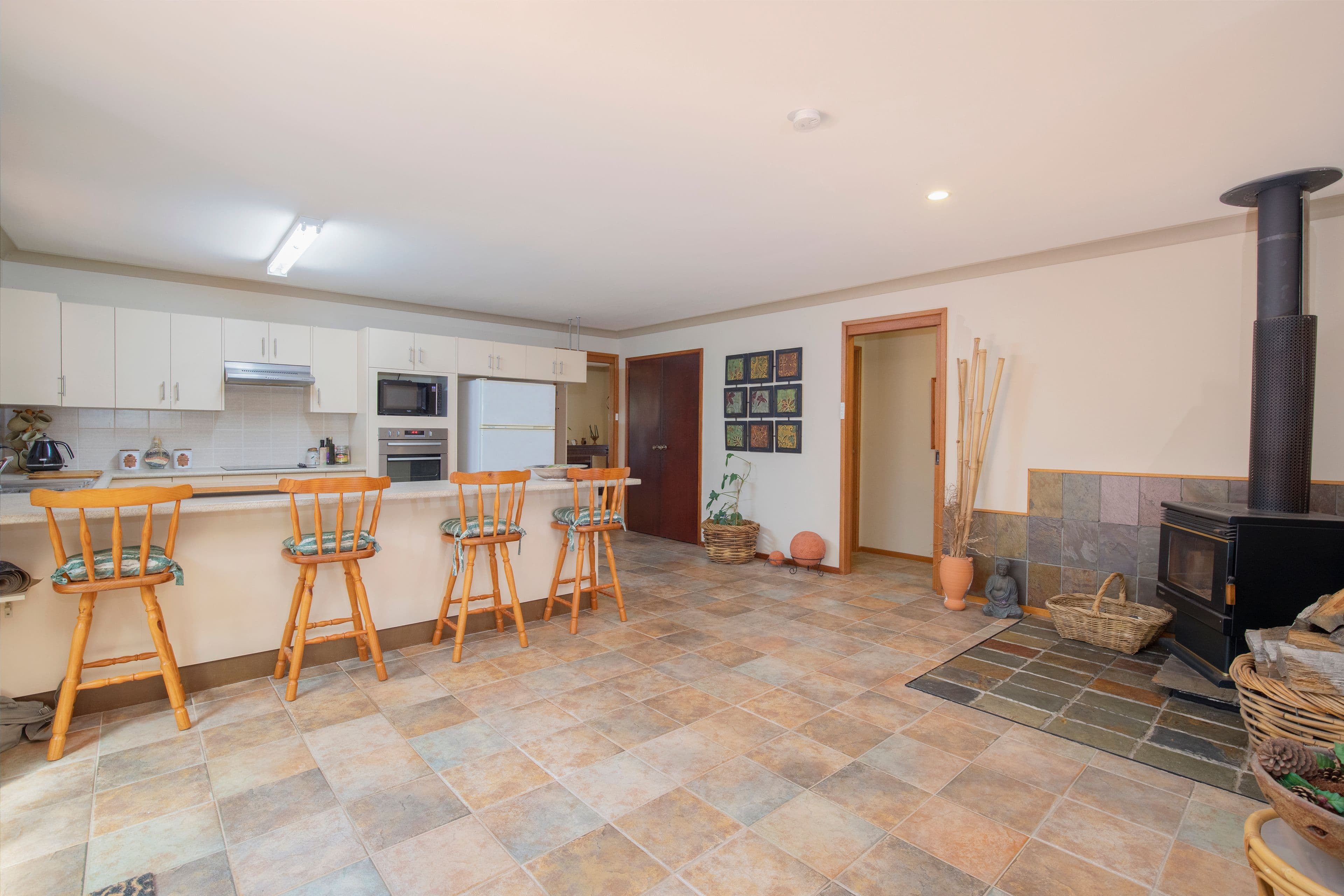19 Suffolk Drive, Valentine NSW 2280, Valentine - Thumbnail 3
