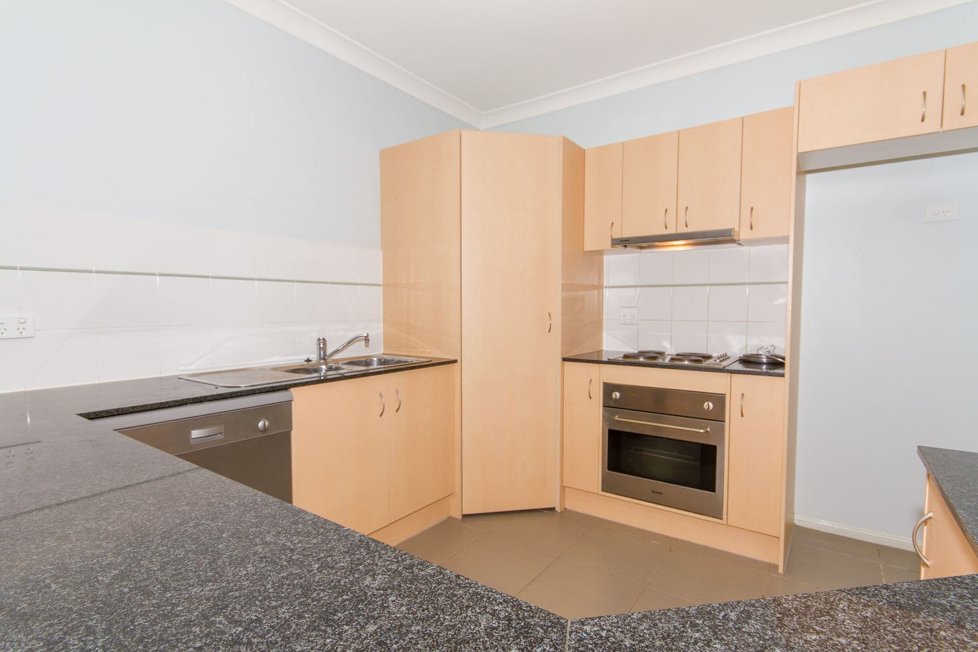 12 Gannon Way, Upper Coomera QLD 4209, Upper Coomera - Thumbnail 4