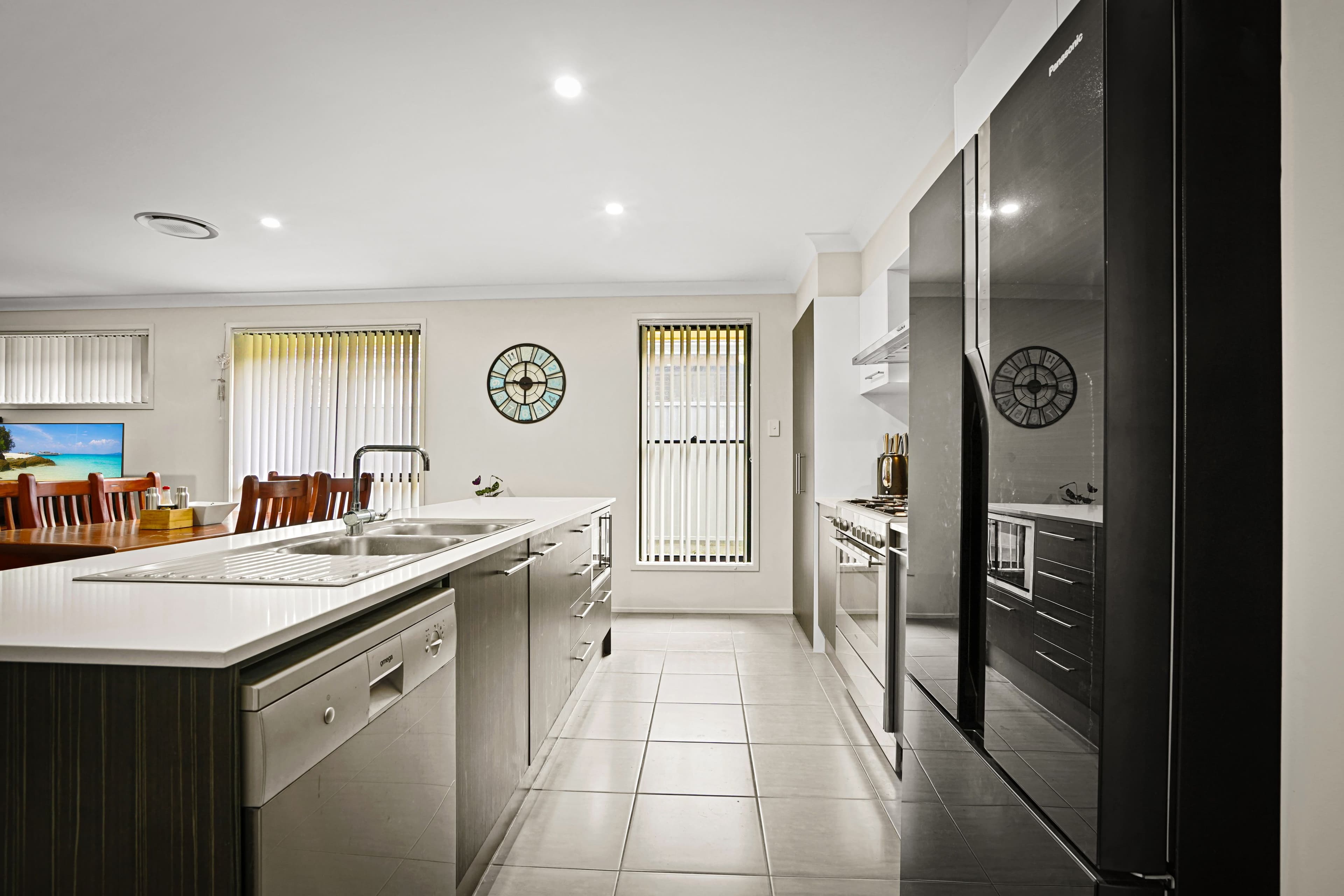 11 Sinclair Parade, JORDAN SPRINGS NSW 2747, Jordan Springs - Thumbnail 4
