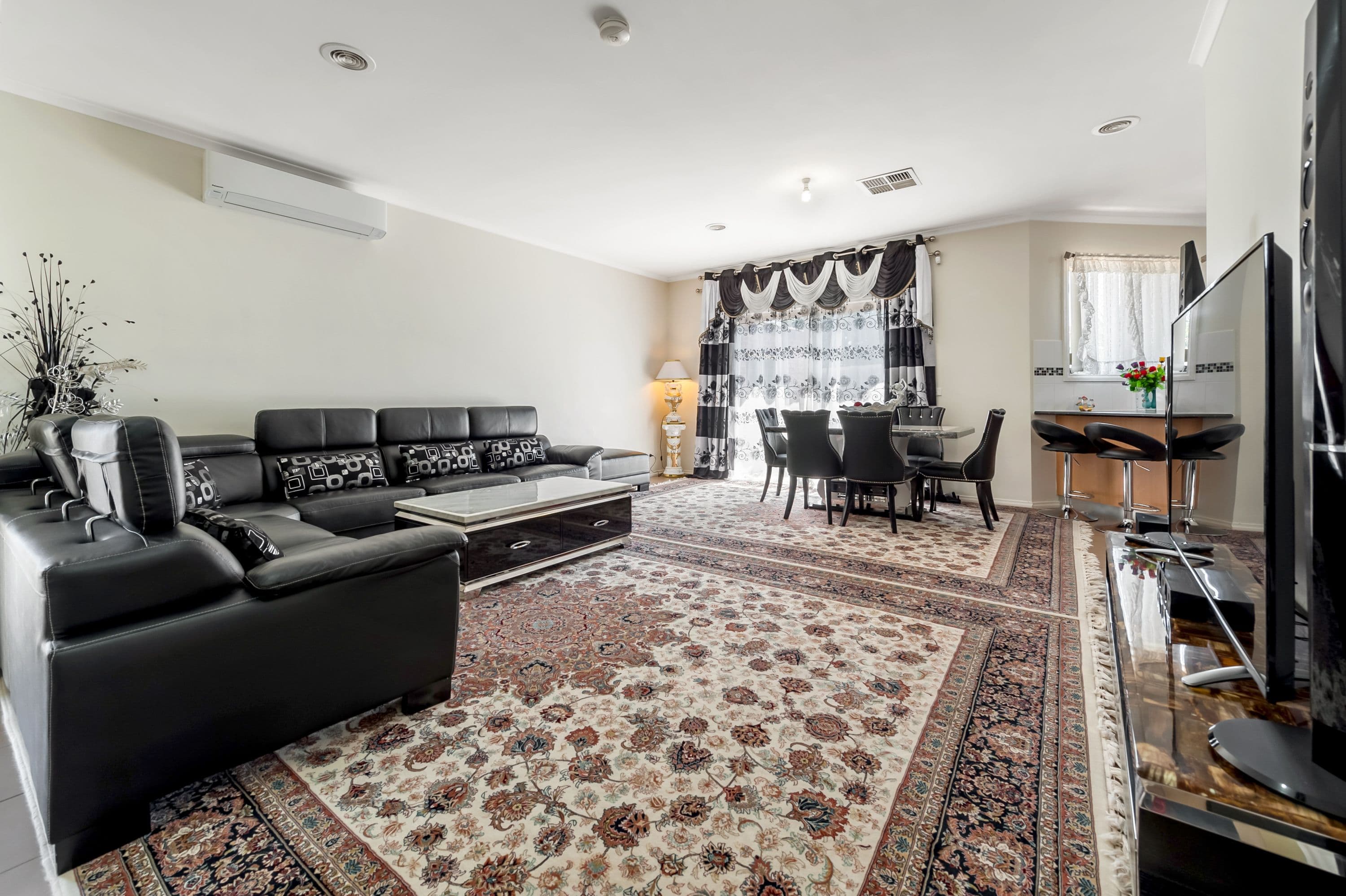 12 Eureka Court, Kings Park VIC 3021, Kings Park - Thumbnail 2