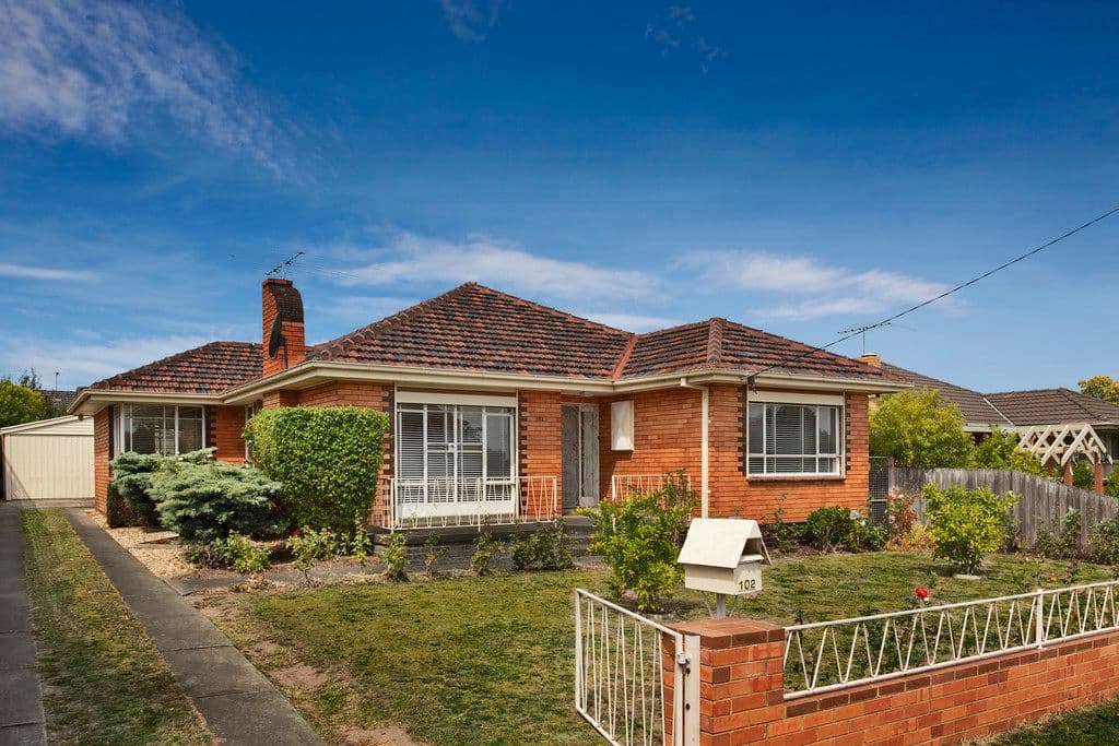 102 Blackburn Road, Doncaster East VIC 3109, Doncaster East - Thumbnail 2