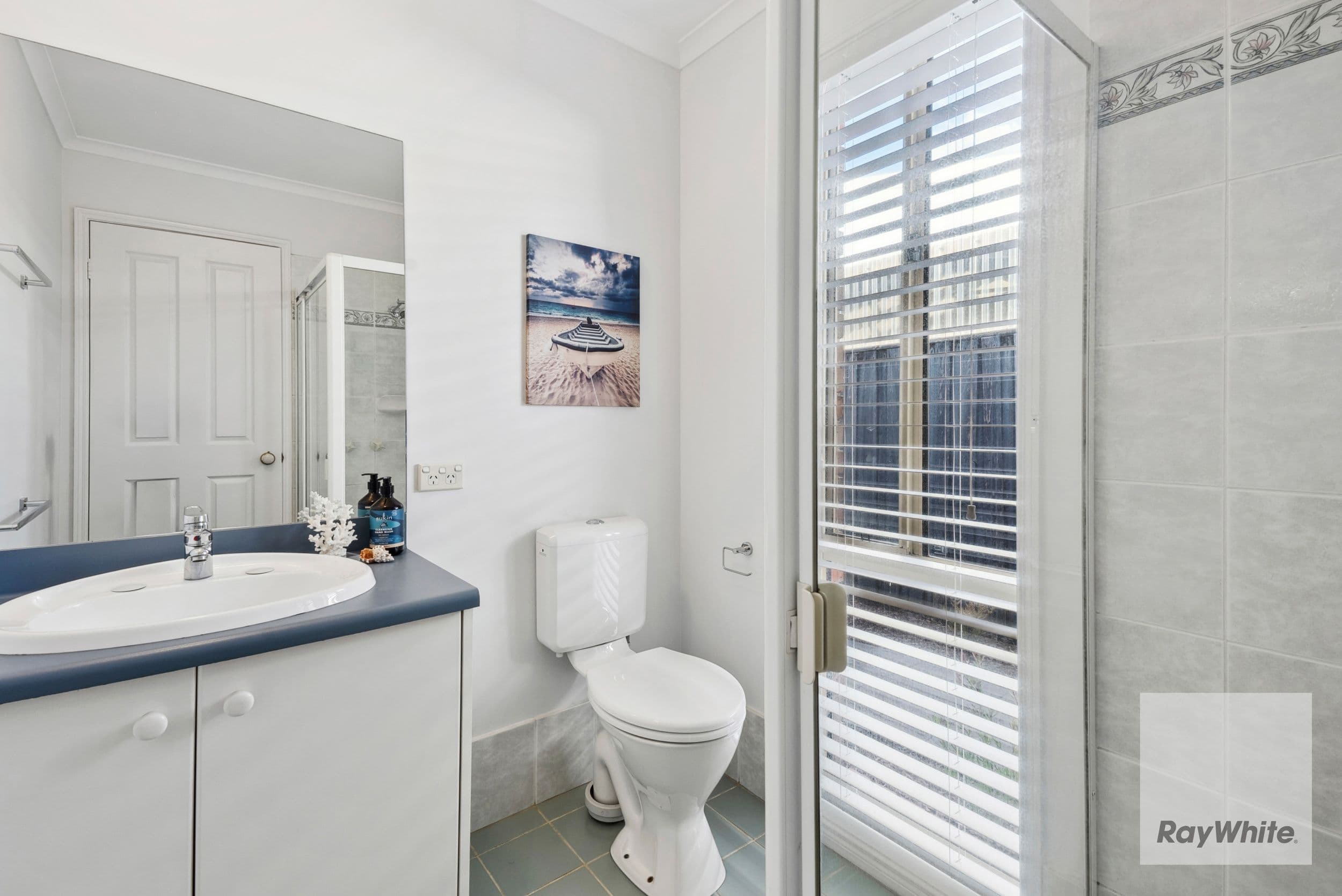 4 Shearer Close, Sydenham VIC 3037, Sydenham - Thumbnail 4