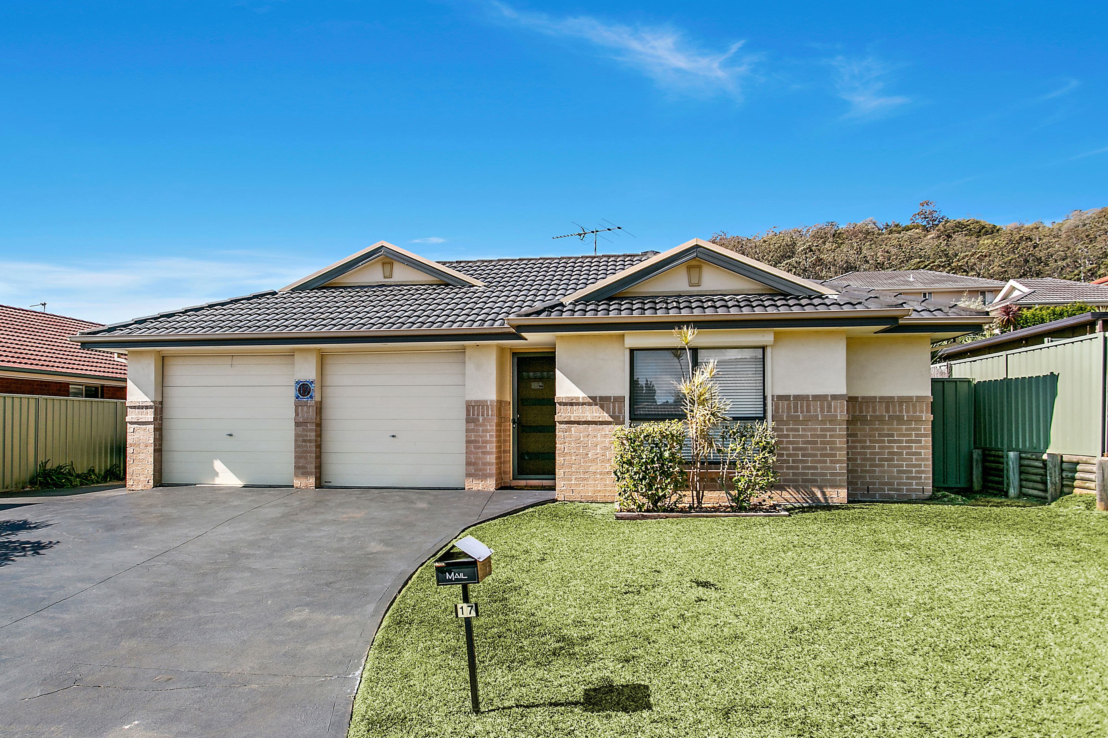 17 Wolfgang Road, Albion Park - Image 1