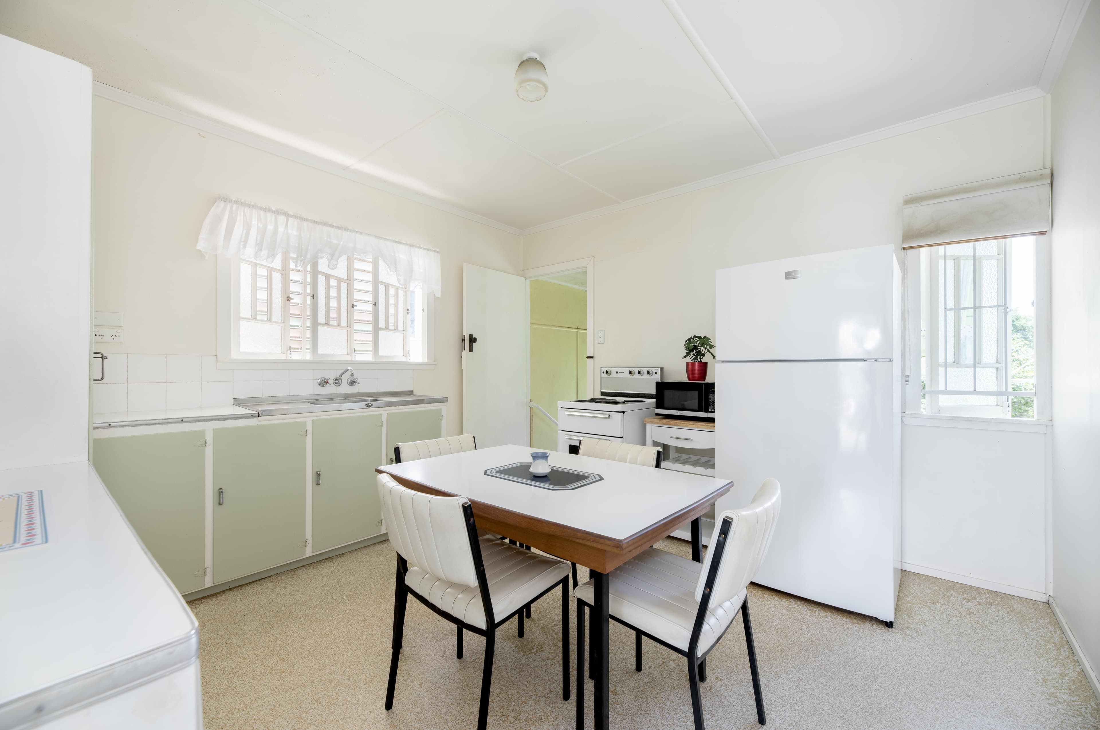 9 Hayden Street, Nudgee QLD 4014, Nudgee - Thumbnail 2
