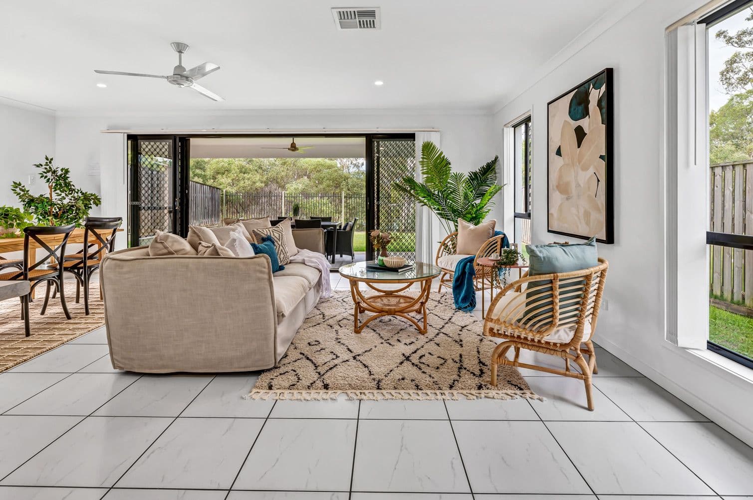 4 Paluma Crescent, Pimpama QLD 4209, Pimpama - Thumbnail 2