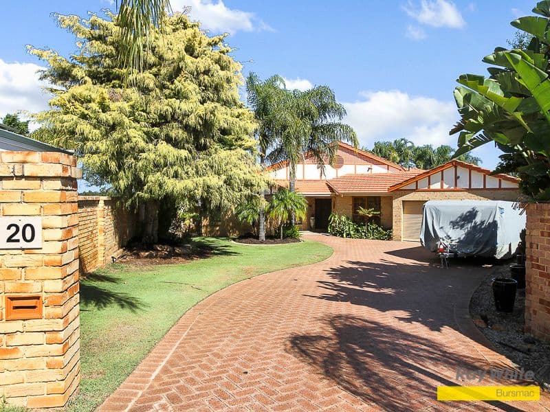20 Peak View, Ballajura WA 6066, Ballajura - Image 1