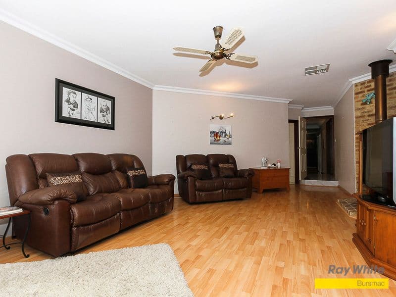 20 Peak View, Ballajura WA 6066, Ballajura - Thumbnail 7