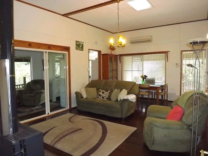 6 Short Street, CROWS NEST QLD 4355, Crows Nest - Thumbnail 5