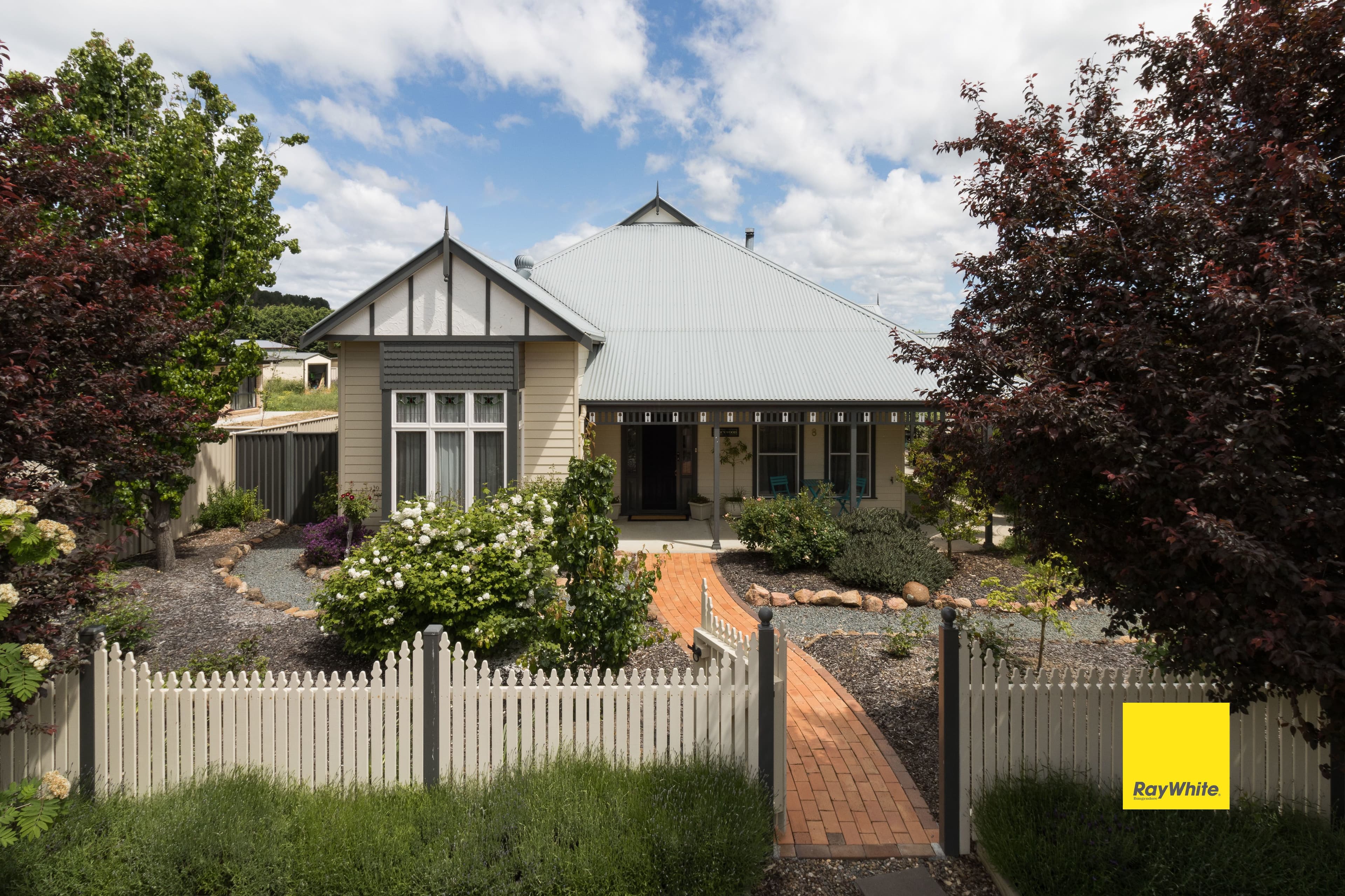 8 Eyre Street, Bungendore NSW 2621, Bungendore - Image 1