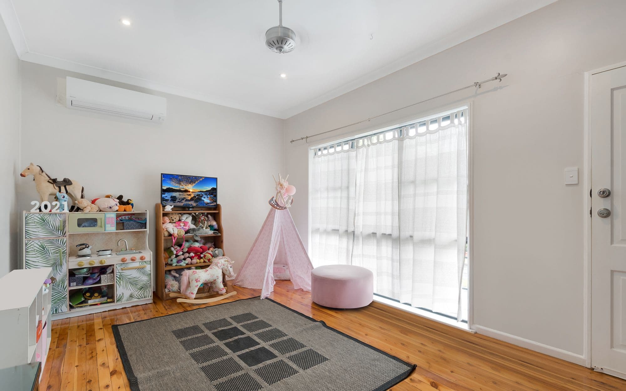 5 Bundarra Road, Campbelltown NSW 2560, Campbelltown - Thumbnail 6