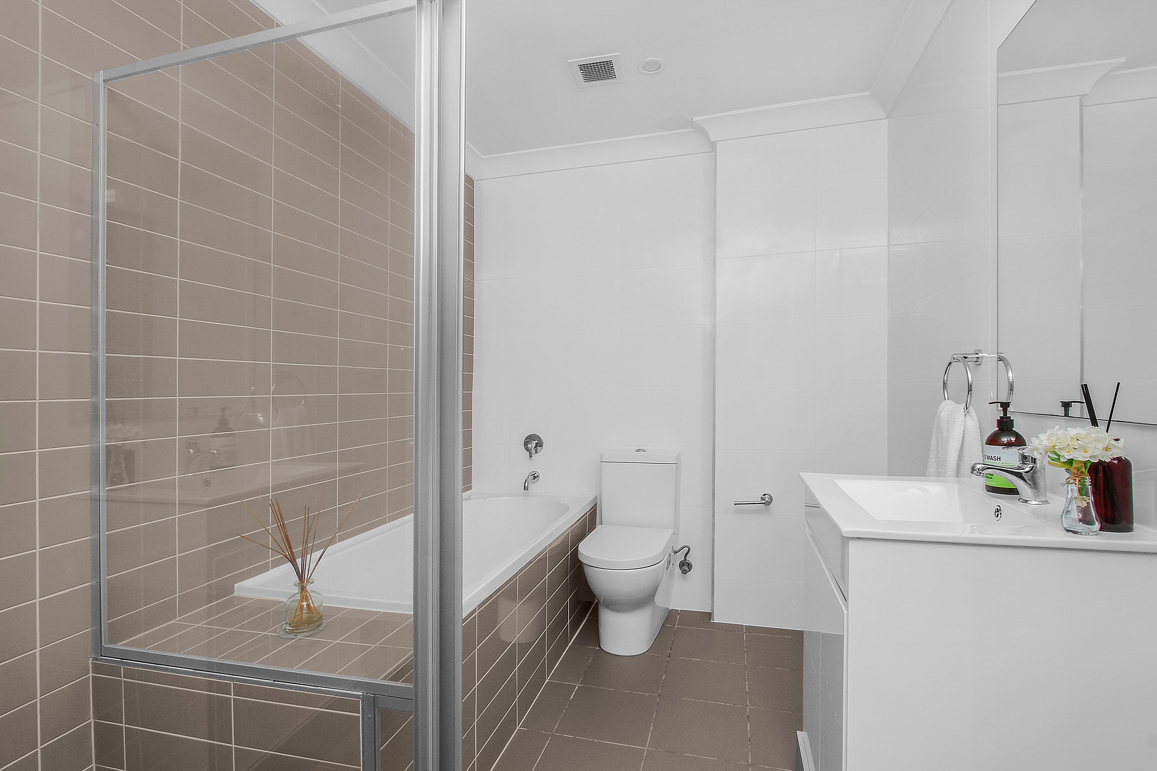 51 Bonnyrigg Avenue, Bonnyrigg NSW 2177, Bonnyrigg - Thumbnail 4