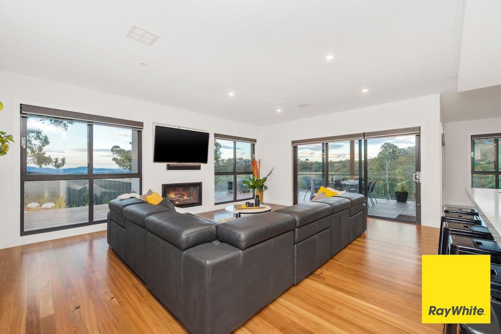 87 Waterfall Drive, Jerrabomberra - Thumbnail 8