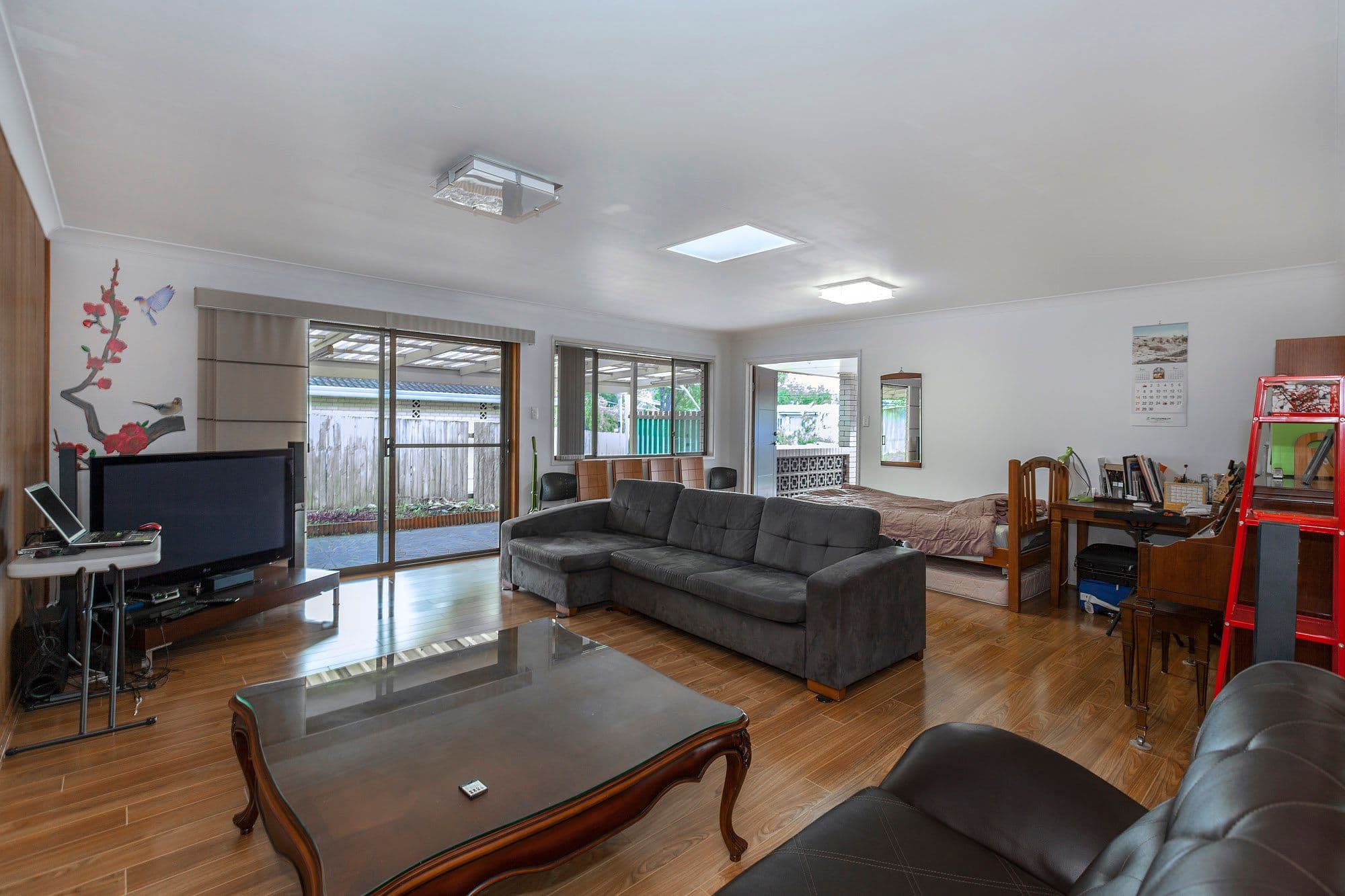 4 DELSIA Street, ROCHEDALE SOUTH QLD 4123, Rochedale South - Thumbnail 4