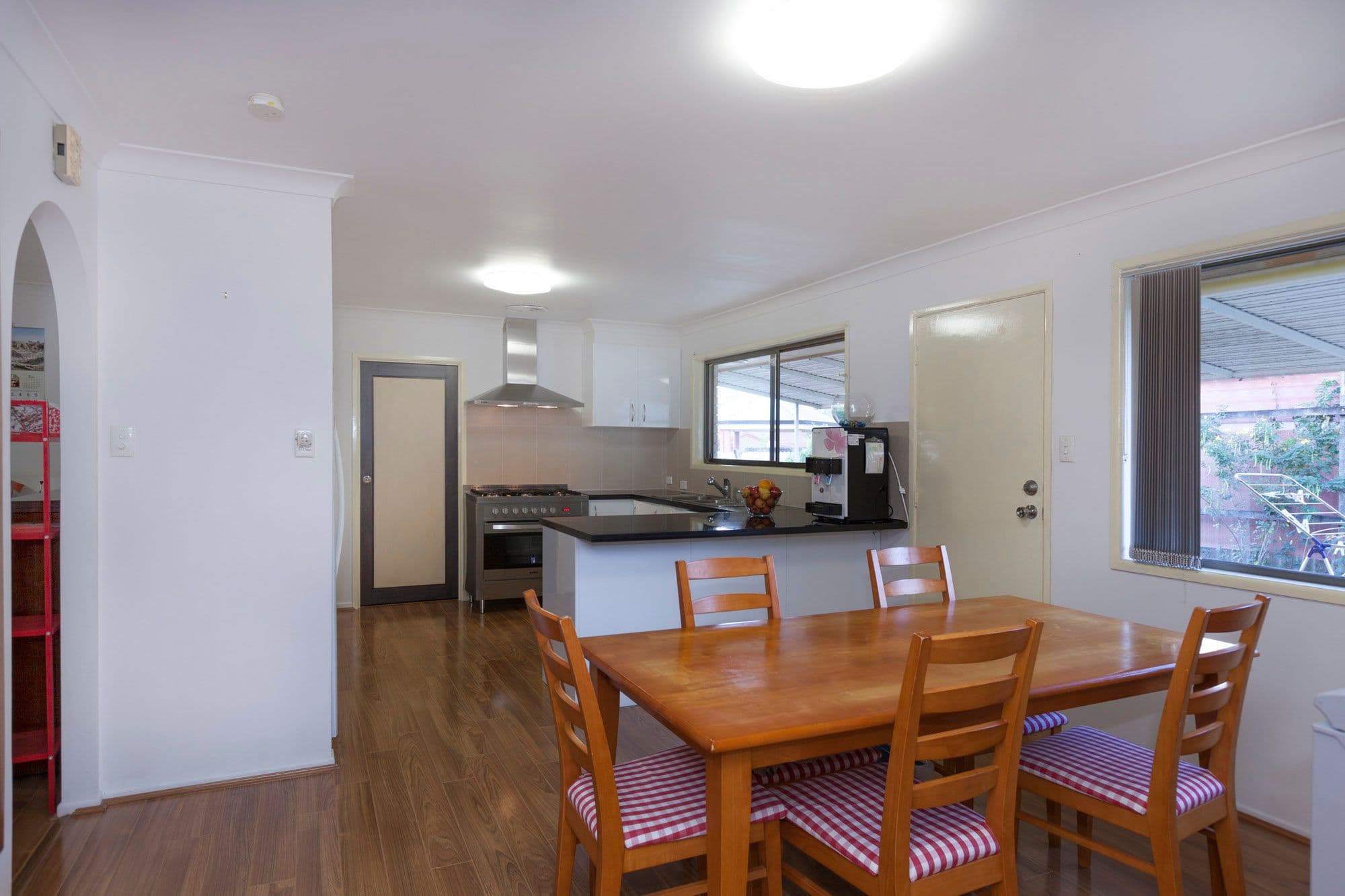 4 DELSIA Street, ROCHEDALE SOUTH QLD 4123, Rochedale South - Thumbnail 6