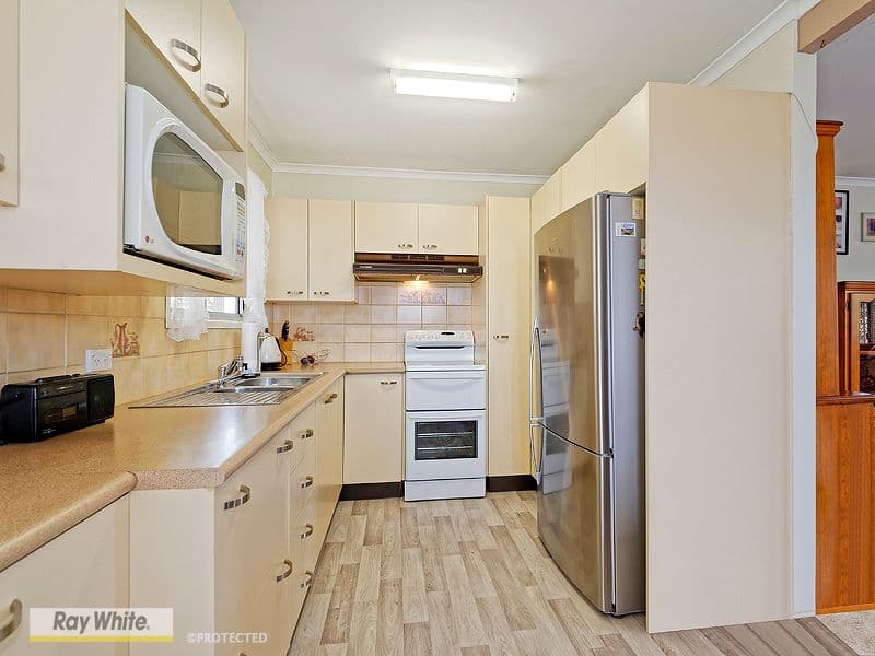 48 Amersham Street, Kippa-Ring QLD 4021, Kippa-Ring - Thumbnail 3