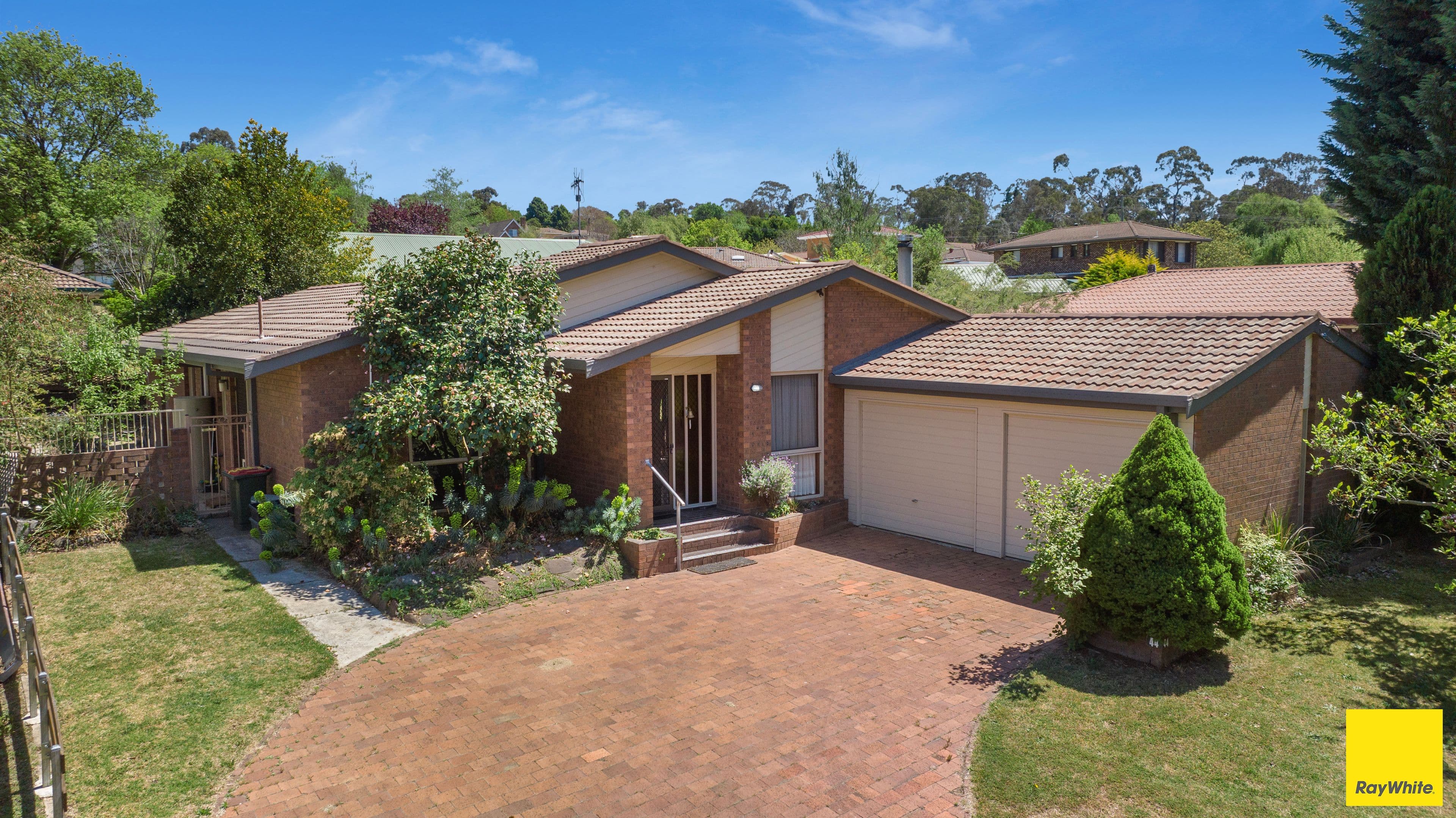 44 Chestnut Avenue, Armidale NSW 2350, Armidale - Image 1