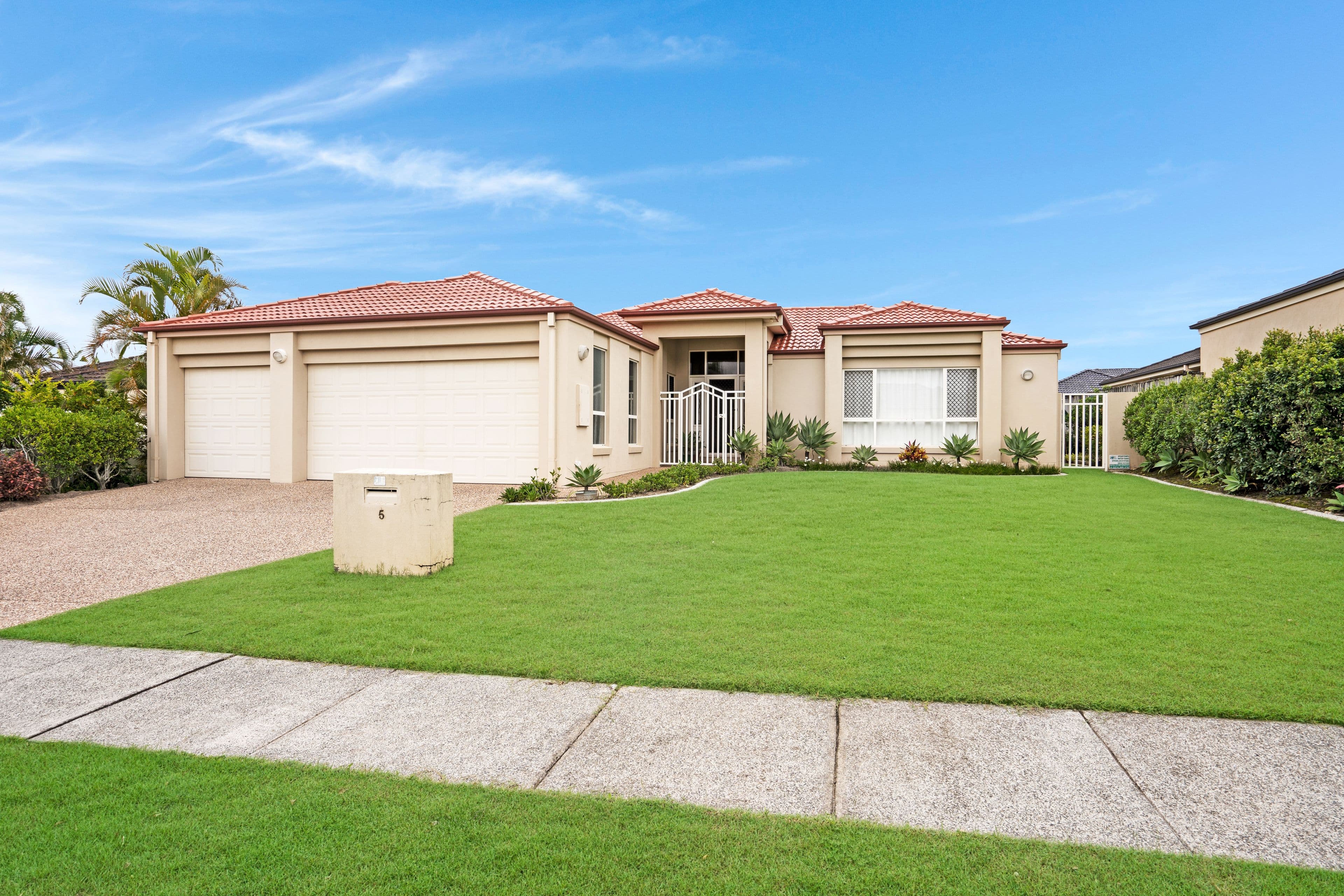 5 Rainbow Fern Court, Robina QLD 4226, Robina - Image 1