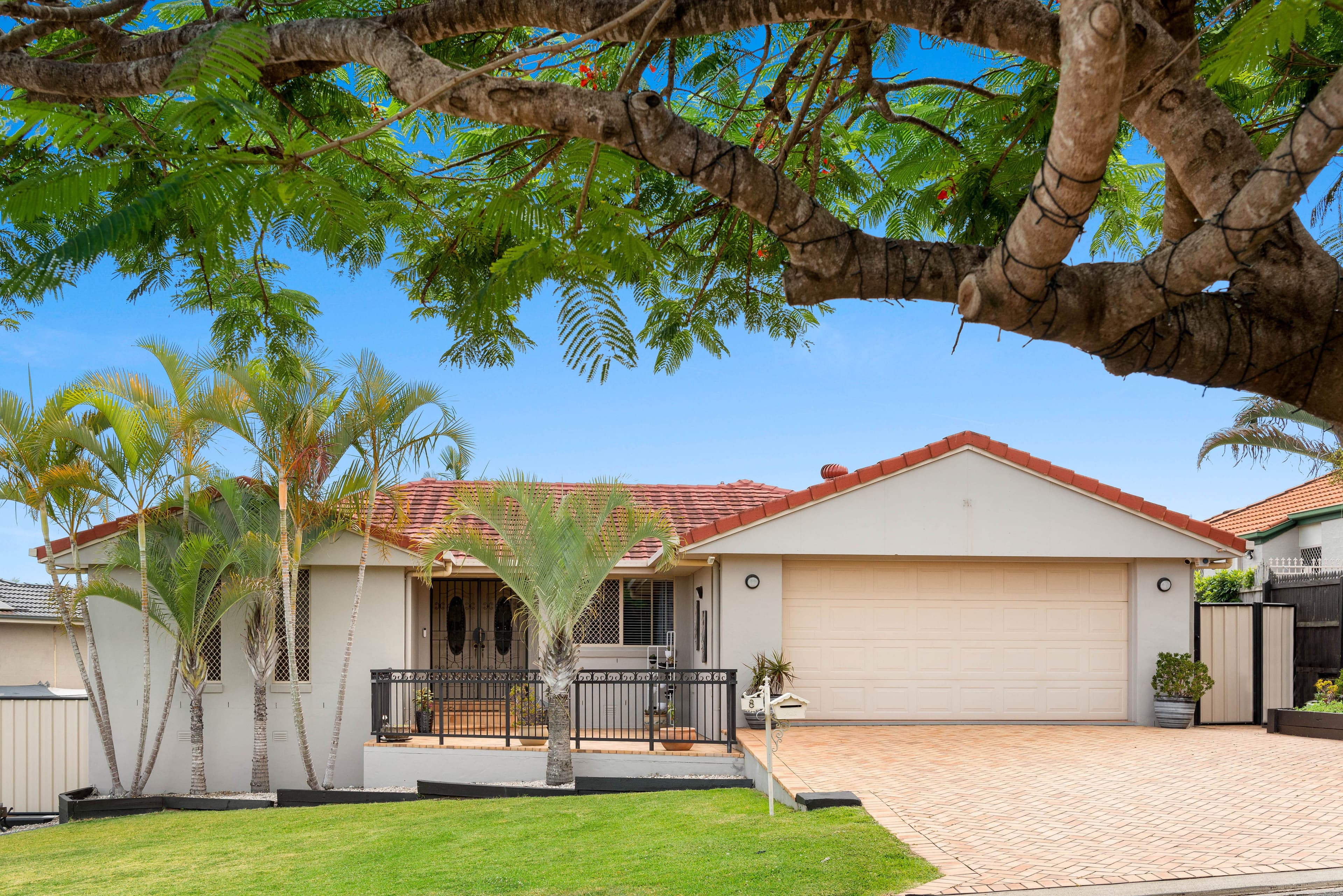 8 Pembridge Place, Carindale QLD 4152, Carindale - Thumbnail 2