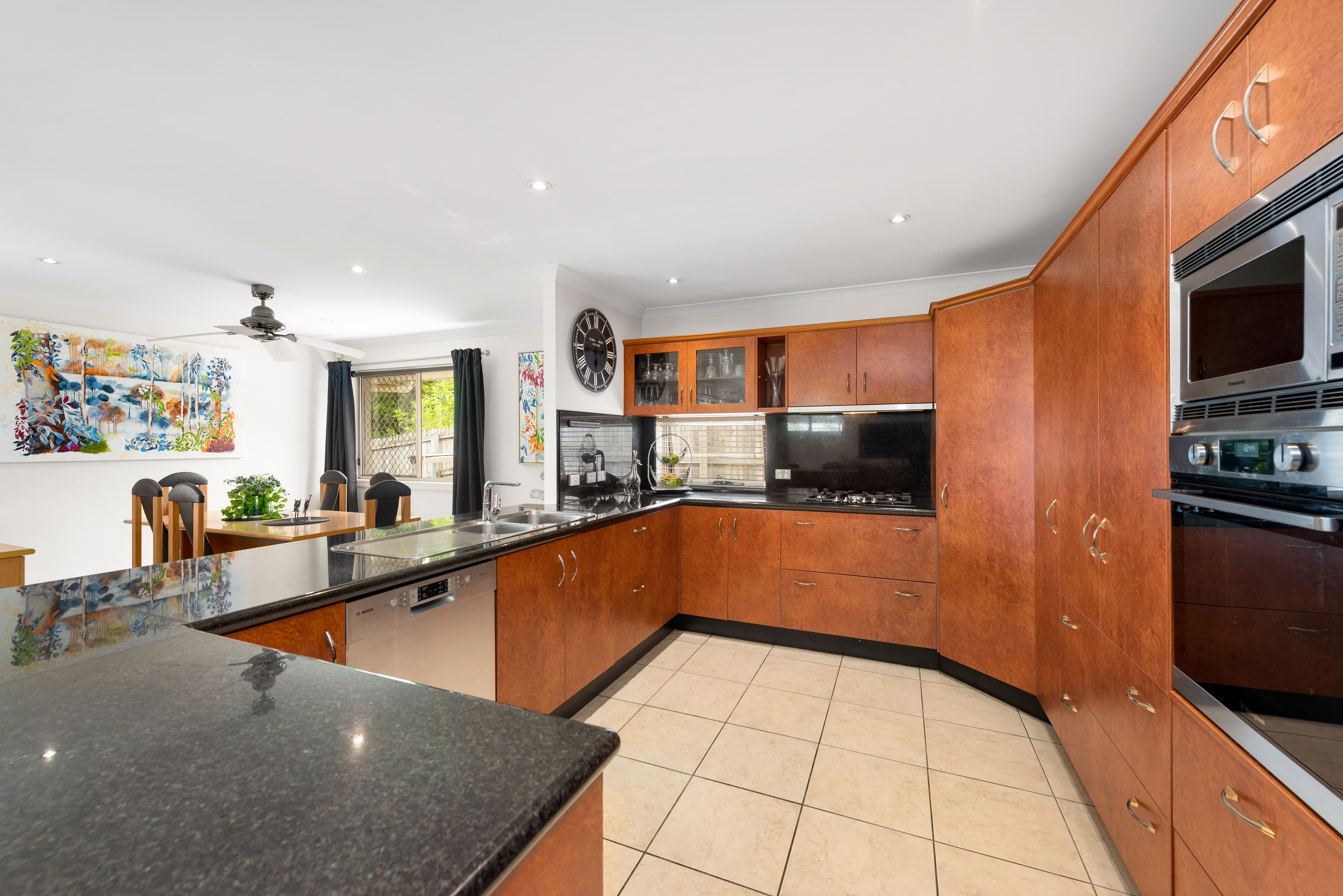 8 Pembridge Place, Carindale QLD 4152, Carindale - Thumbnail 4