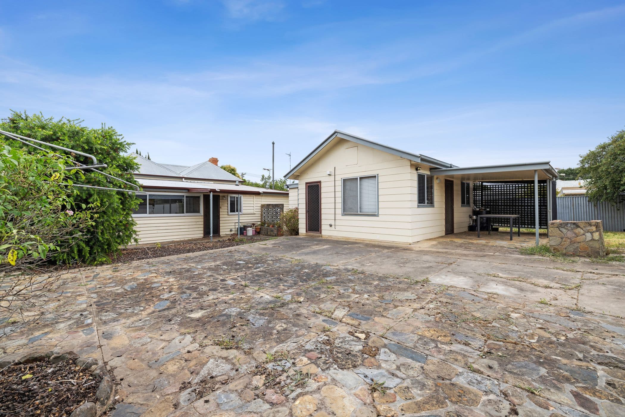 67 Rundell Street, Ararat VIC 3377, Ararat - Thumbnail 2