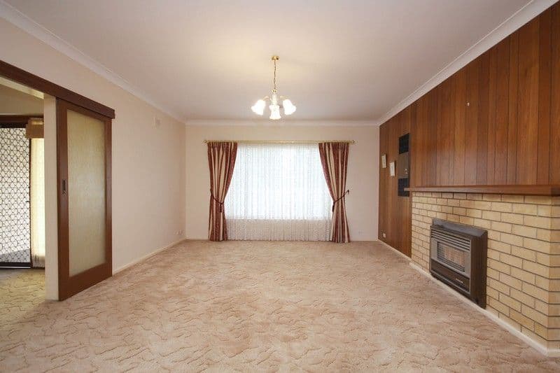 30 Wyatt Road, PARAFIELD GARDENS SA 5107, Parafield Gardens - Thumbnail 2