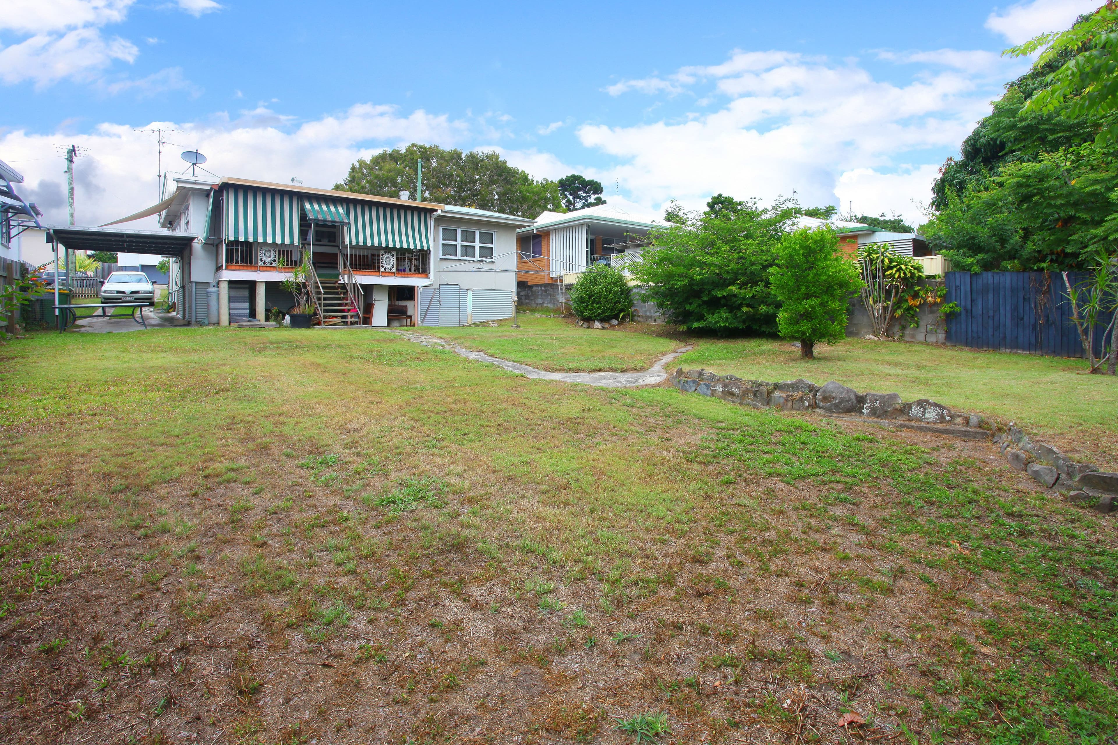 115 Falconer Street, Southport QLD 4215, Southport - Thumbnail 2