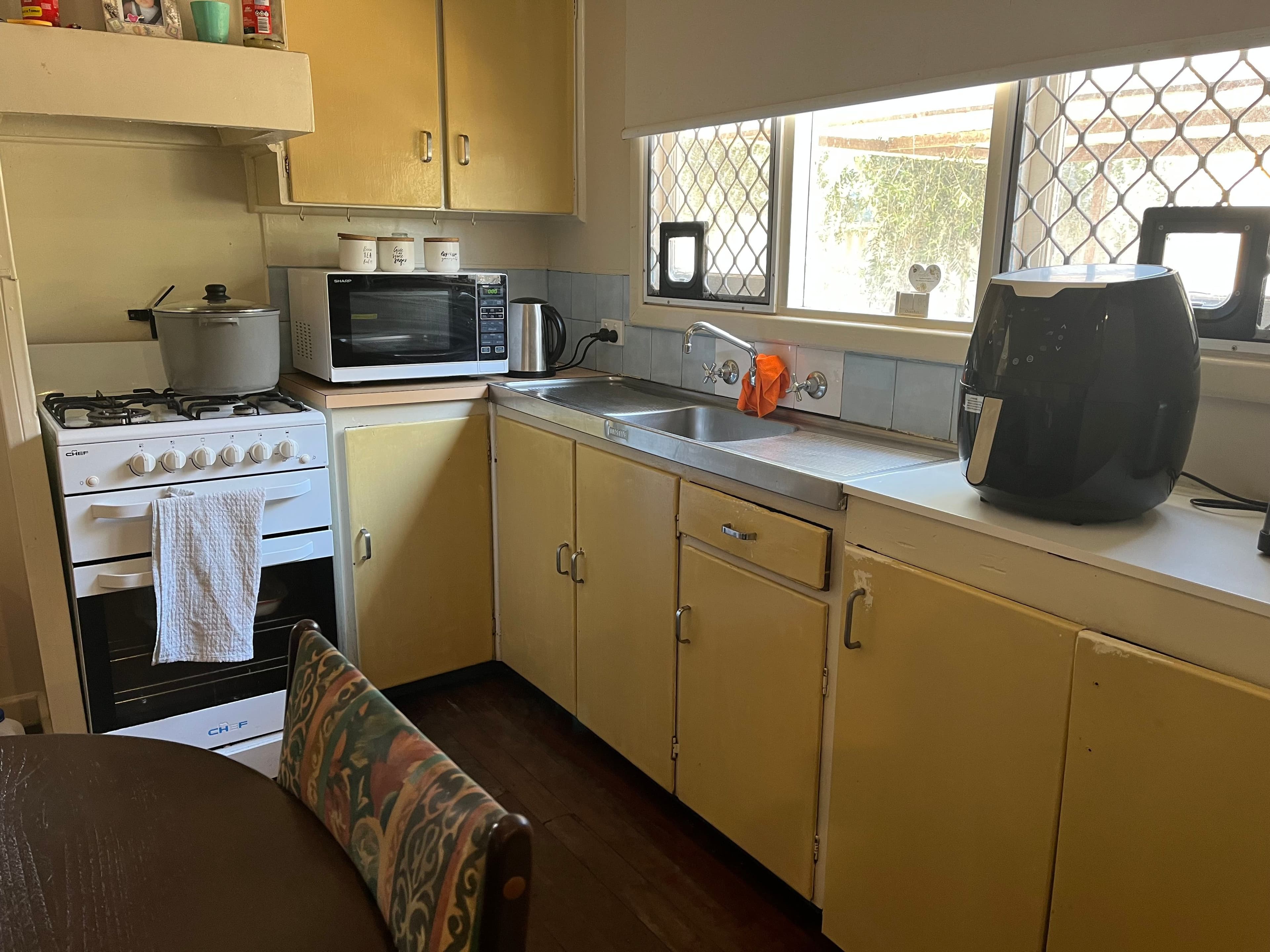 25 Diosma Street, Rangeway WA 6530, Rangeway - Thumbnail 5