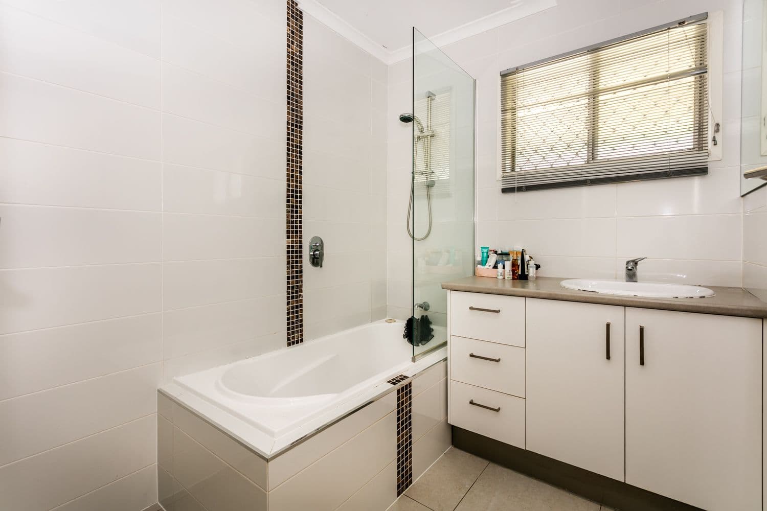 16 Clara Street, Logan Central QLD 4114, Logan Central - Thumbnail 5